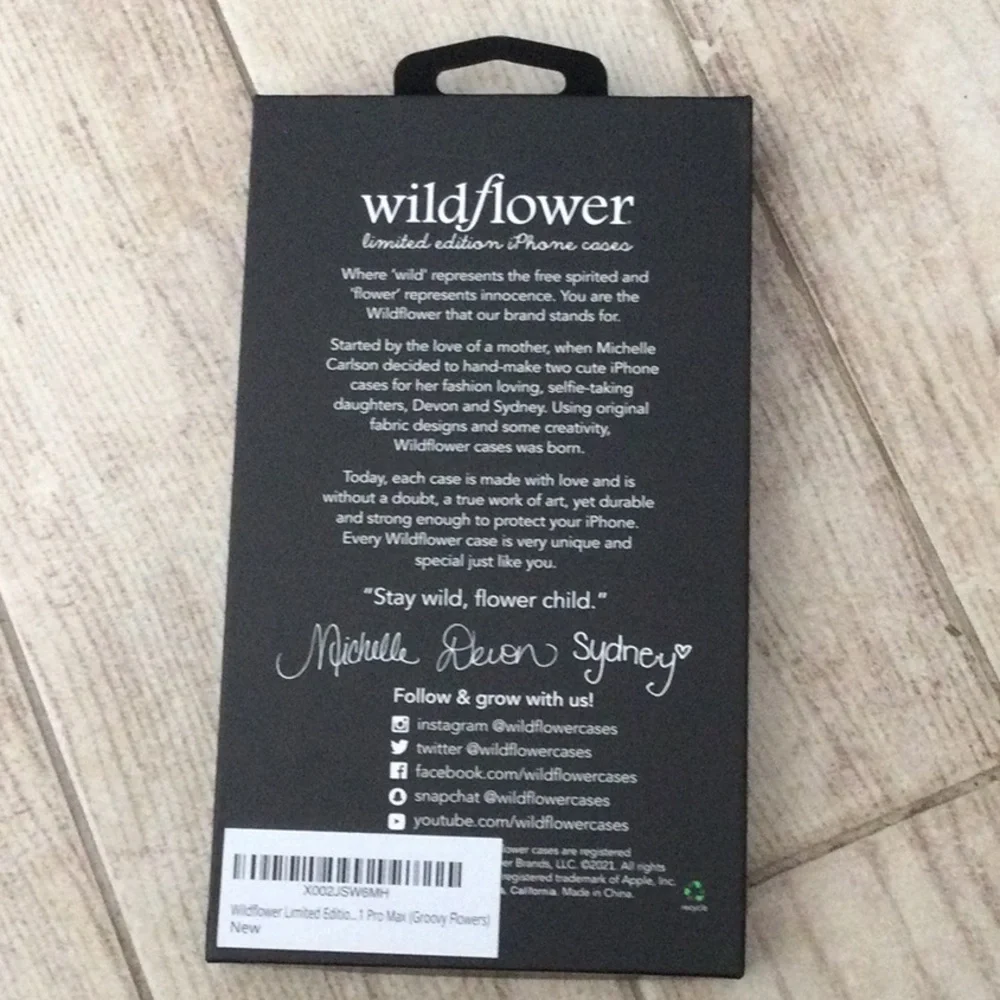 Wildflower 11 Pro Max iPhone Case - Picture 3 of 3
